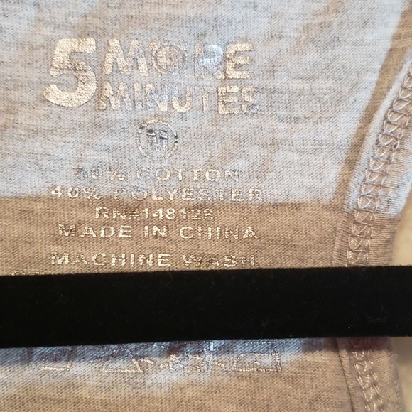 5 More Minutes | Cupcake Tank medium - Picture 2 of 2